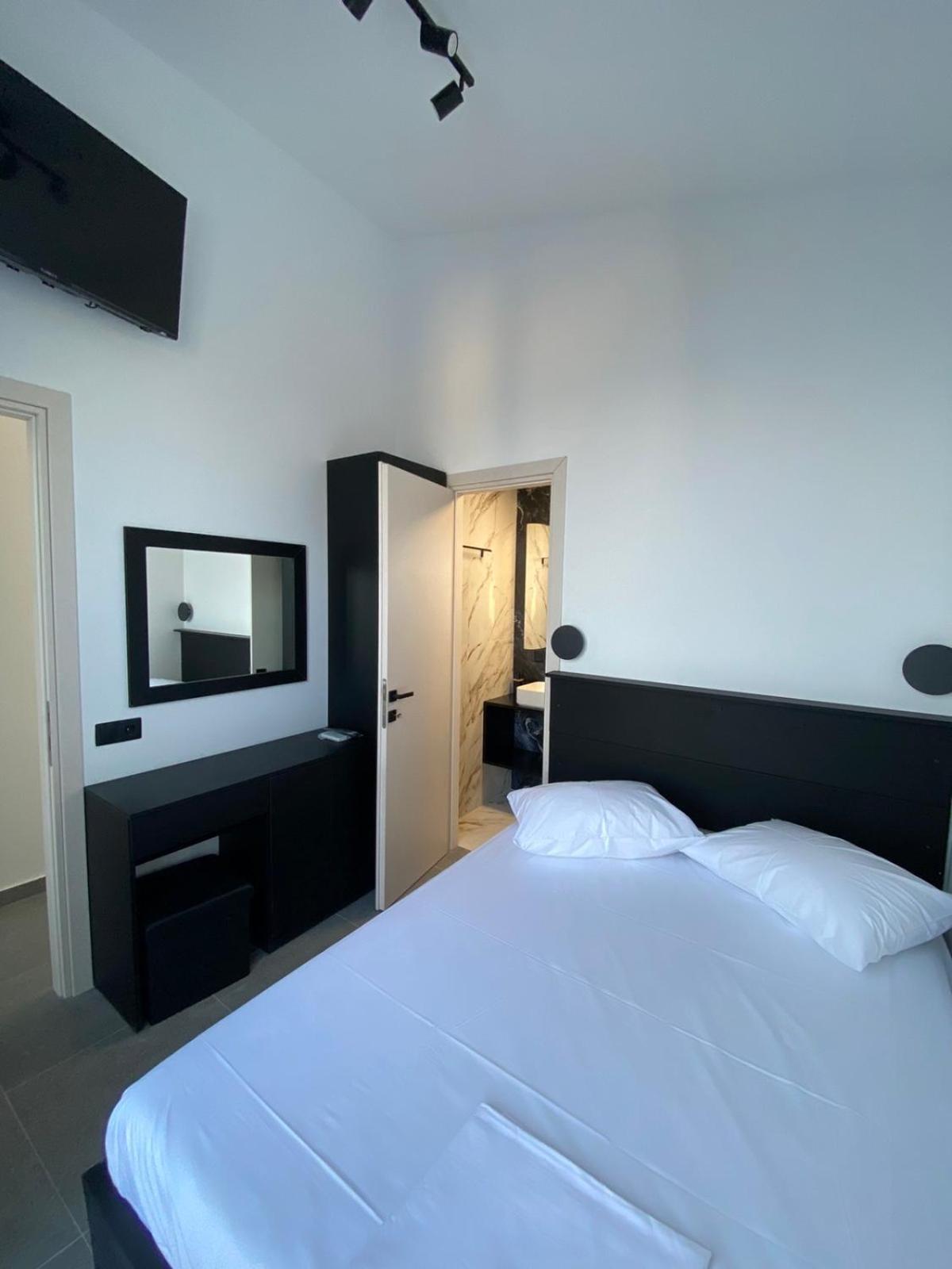 Akrogiali Apartments Barbati Buitenkant foto