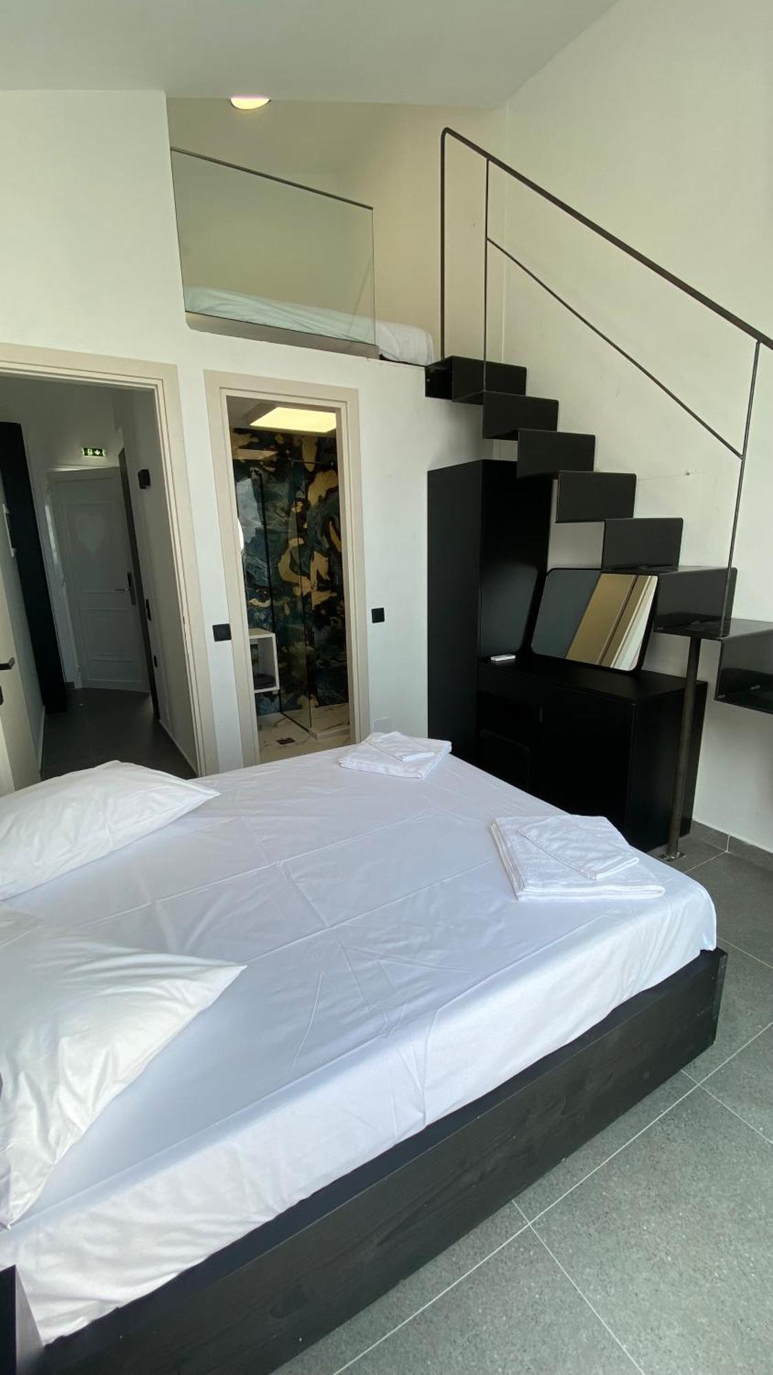 Akrogiali Apartments Barbati Buitenkant foto